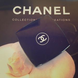 Vintage Chanel Quad in the color: Mystic Eyes